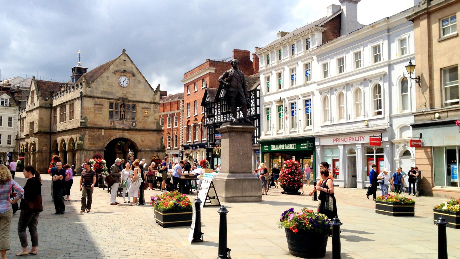 Albaston Lodge things to do Kate & Tom's