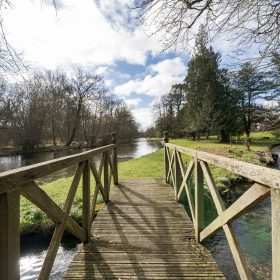 Chalkstream House - kate & tom's Large Holiday Homes