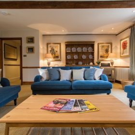  Featherstone Farm - kate & tom's Large Holiday Homes