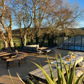  The Hunting Lodge - kate & tom's Large Holiday Homes