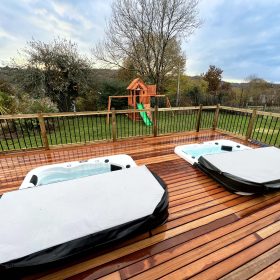 The School of Fun Exterior - kate & tom's Large Holiday Homes