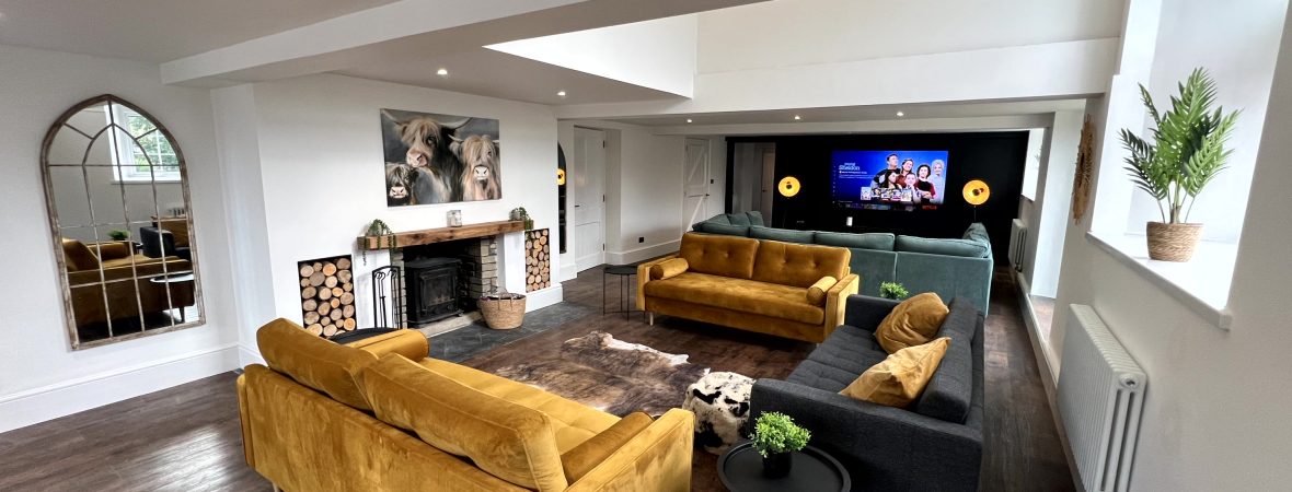 The School of Fun living room - kate & tom's Large Holiday Homes