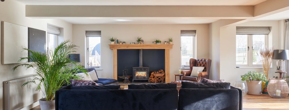 Acacia Spa House - kate & tom's Large Holiday Homes